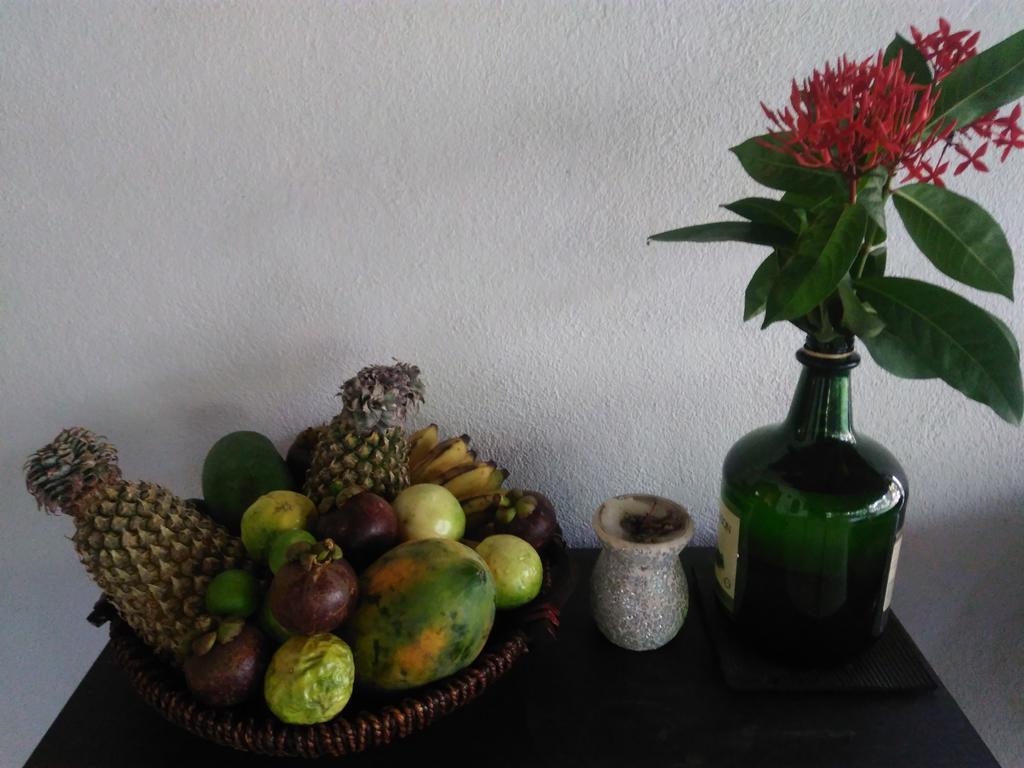Bounty Villa Unawatuna Esterno foto
