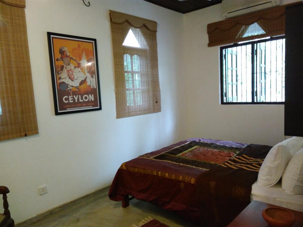 Bounty Villa Unawatuna Esterno foto